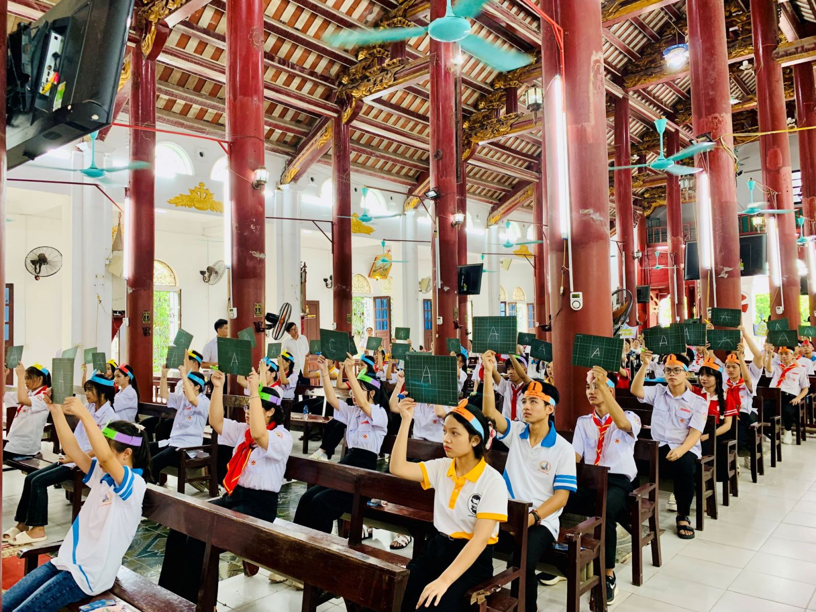 Chung kết cuộc thi tìm hiểu Tin Mừng theo Thánh Máccô